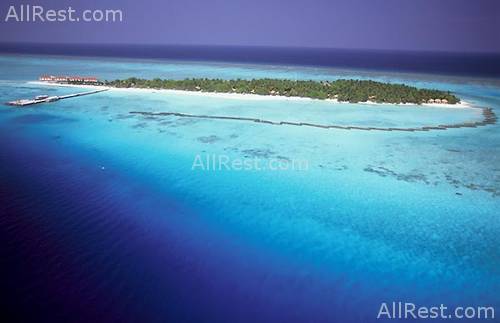 Summer Island Village 